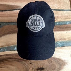 Detroit Pistons NBA for Women ball cap